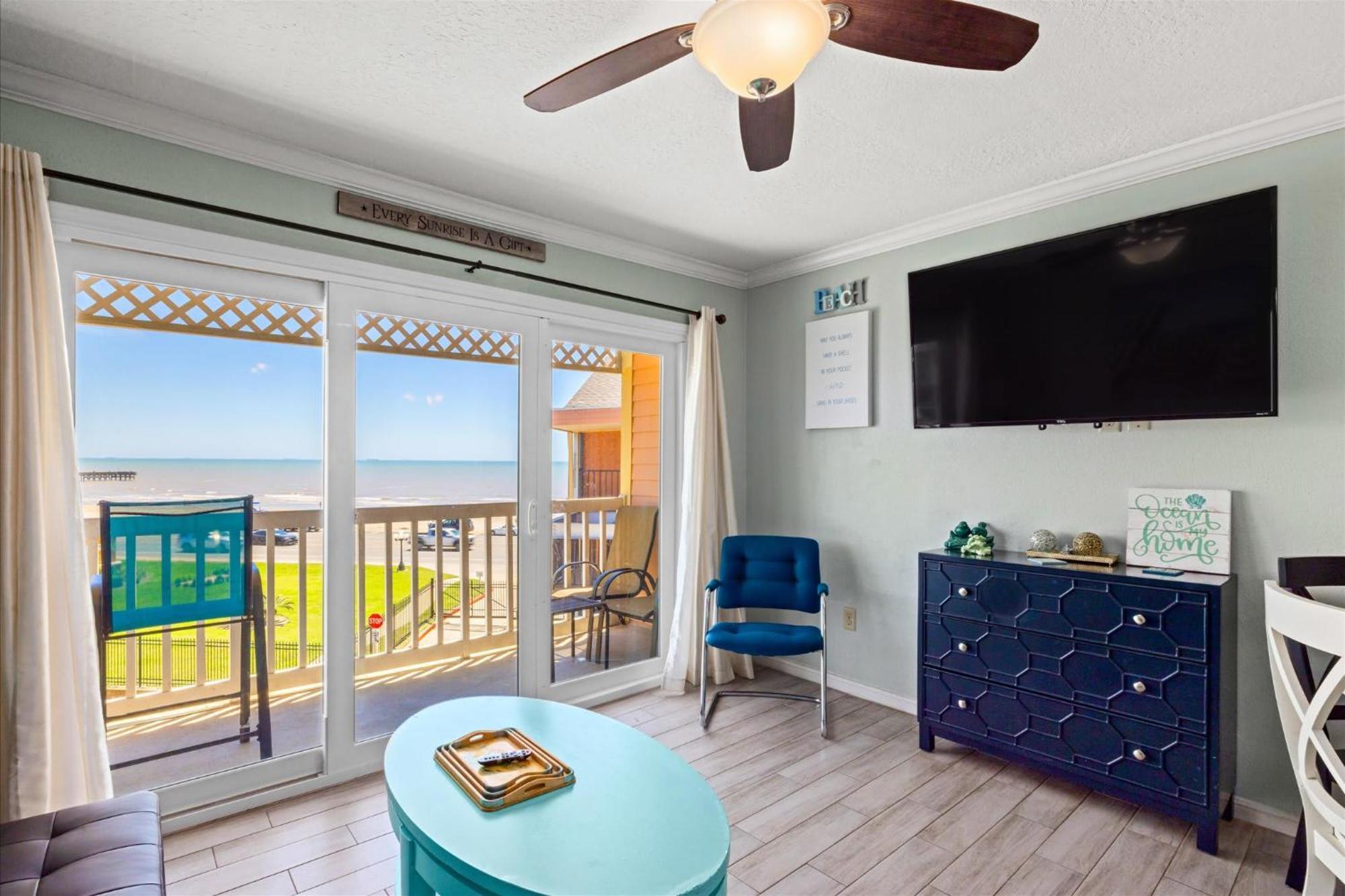 Charming Waterfront Condo ガルベストン エクステリア 写真